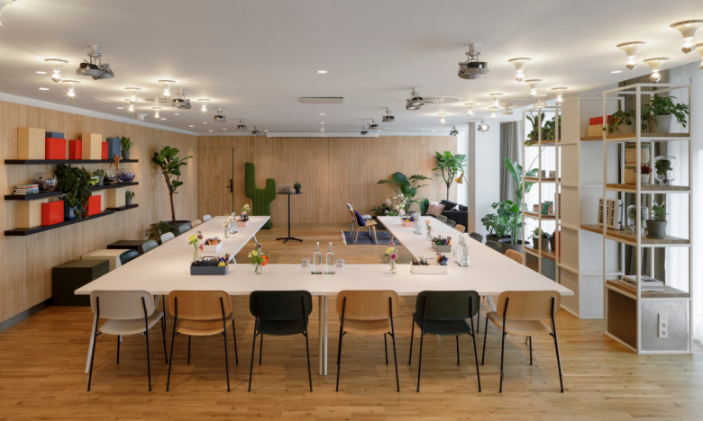 Event space